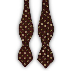 Vintage Red Paisley Adjustable Bow Tie